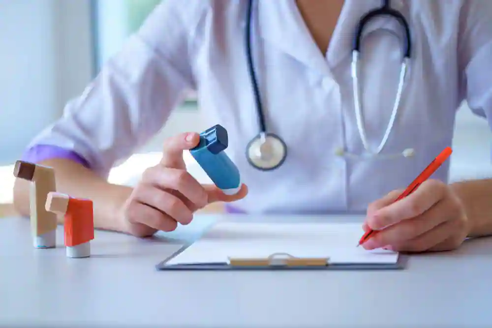 Asthma Specialist in Gandi Basti Gram Baghera - Dr. Raghvendra Verma Clinic